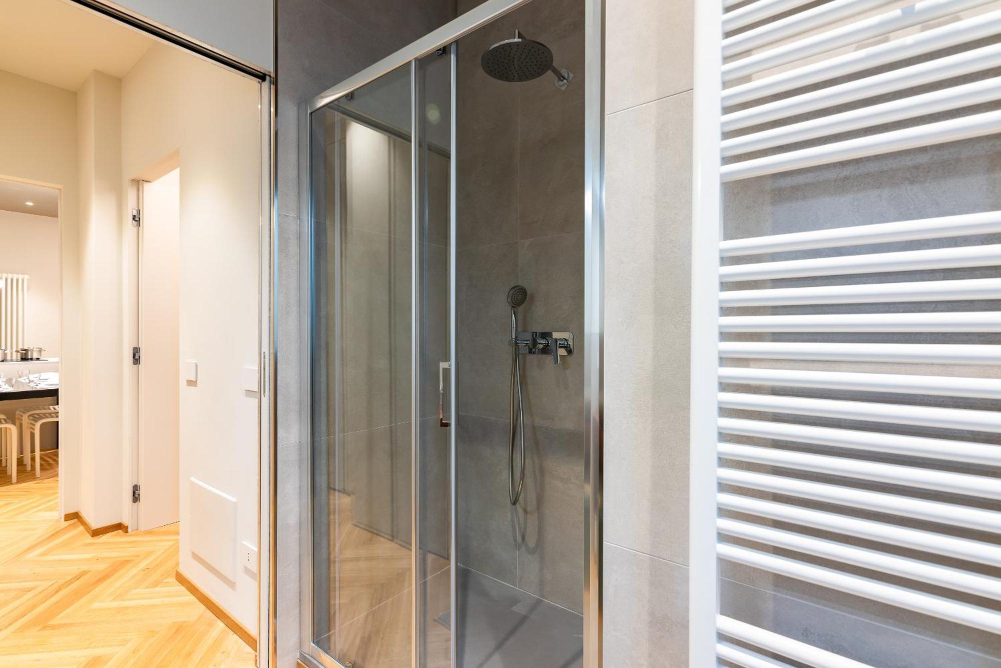 Elegant Design ApartmentDuomo-NavigliA/C E Wi-Fi ミラノ エクステリア 写真